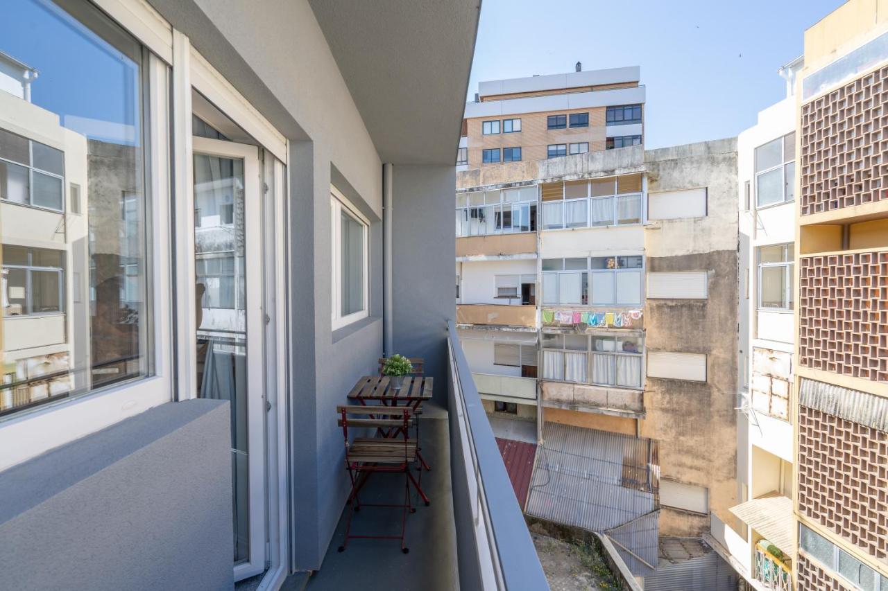Sweet Sunny Flat W/ Balcony - Gaia Daire Vila Nova de Gaia Dış mekan fotoğraf